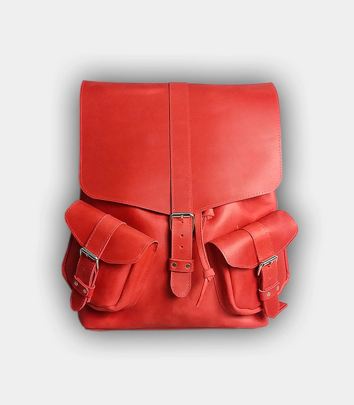 Яскравий модний шкіряний рюкзак Fancy червоного кольору для модних вишуканих жінок та сучасних стильних чоловіків з надійними кишенями