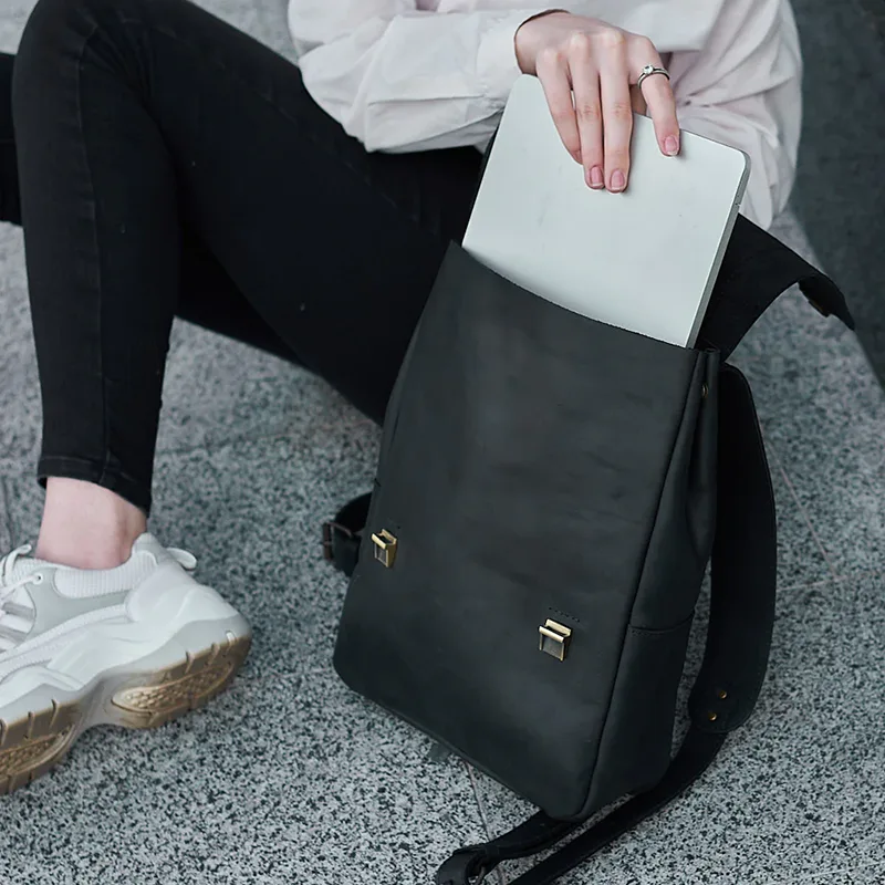 lock-modnij-ryukzak-ruchno-robiti-z-naturalnoyi-shkiri-crazy-horce-dlya-dilovih-zhinok-ta-suchasnih-cholovikiv-zamoviti-v-magazini-plazabeg-02