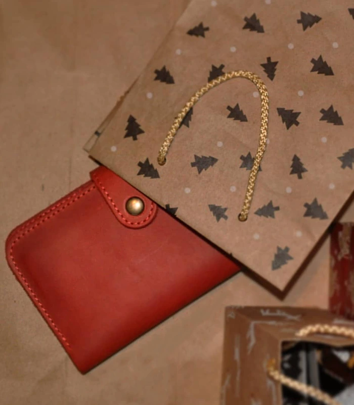 magazin-plazabag-modna-sumka-ryukzak-gamanec-kupiti-aksesuar-z-naturalnoyi-shkiri-ruchnoyi-roboti-hendmejd-avg-0023-04