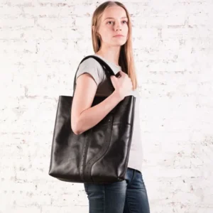 mistka-sumka-shopper-basic-pleche-cholovicha-zi-shkiri-crazy-horse-shkira-ukrayinskogo-virobnictva-dlya-lyubiteliv-kino-poshiv-vid-plazabag