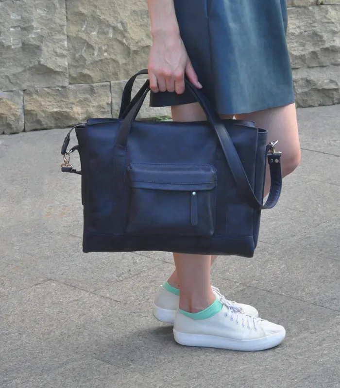 praktichna-ta-nadijna-sumka-dlya-noutbuka-plansheta-zi-stilusom-iz-zahisnimi-vstavkami-nadijna-ruchka-mistka-dlya-tehniki-prajs-plazabag