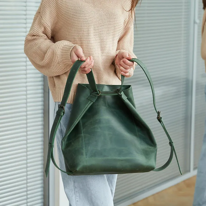 storage-modnij-ryukzak-ruchno-robiti-z-naturalnoyi-shkiri-crazy-horce-dlya-dilovih-zhinok-ta-suchasnih-cholovikiv-zamoviti-v-magazini-plazabeg-09